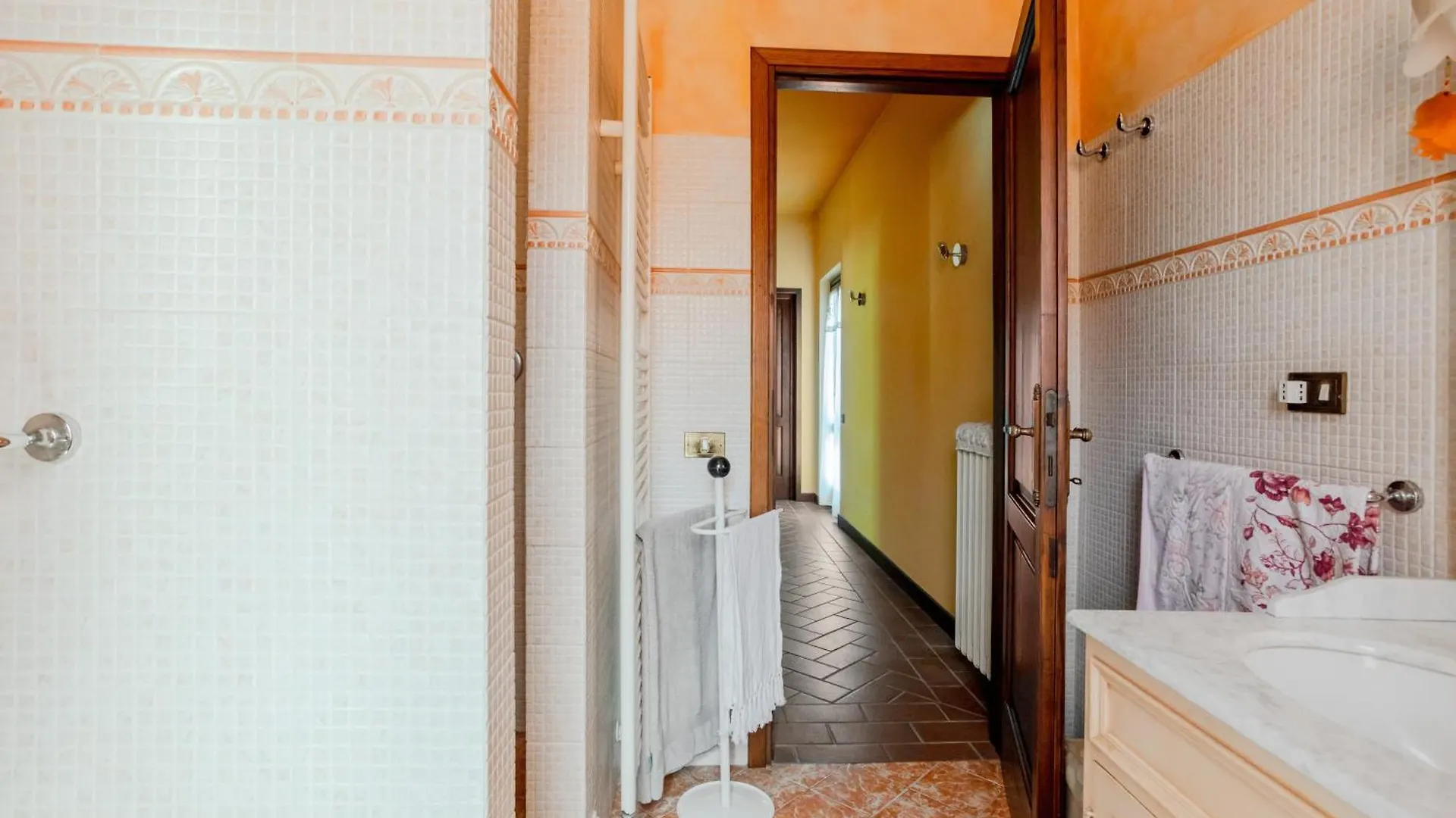 Apartment Rustic Villetta With Garden, Pool And Parking Capannori Italy